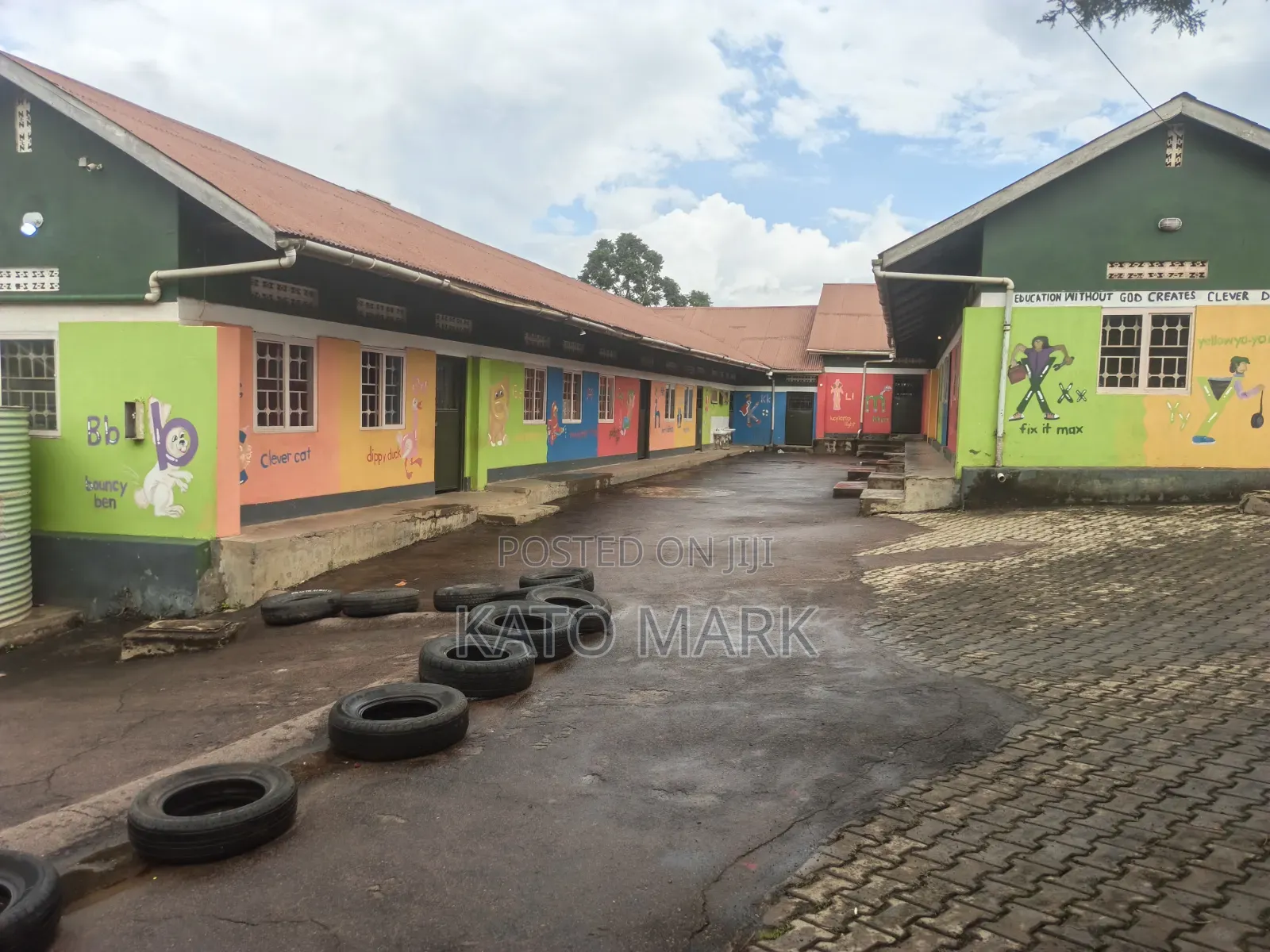 Primary School for Sale Located at Mukono Seeta 2.3b