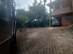 4bdrm Duplex in Kololo Property, Central Division for rent