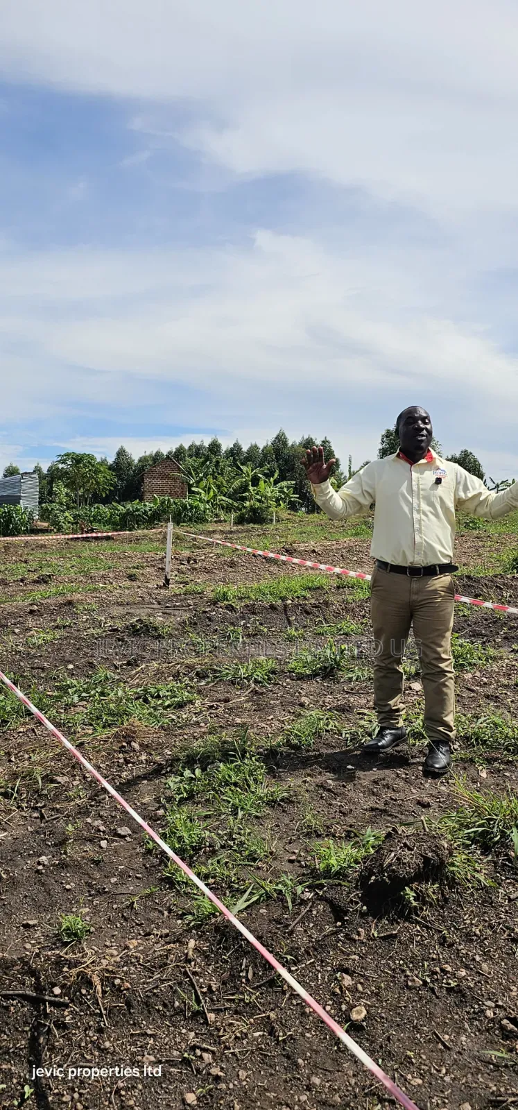Plots for Sale With a Genuine Agreement Deed.