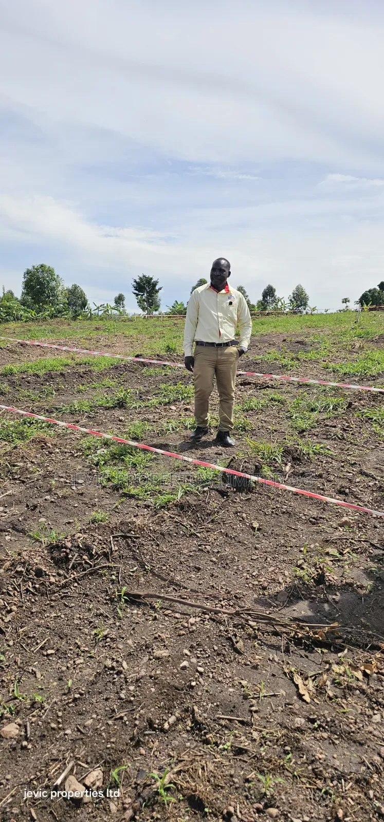 Plots for Sale With a Genuine Agreement Deed.