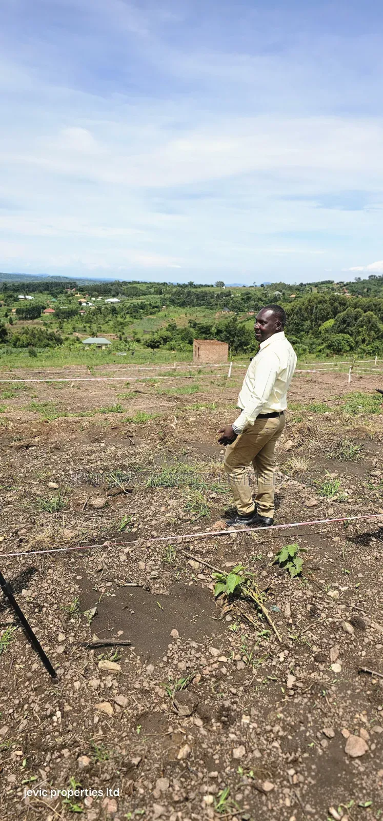 Plots for Sale With a Genuine Agreement Deed.