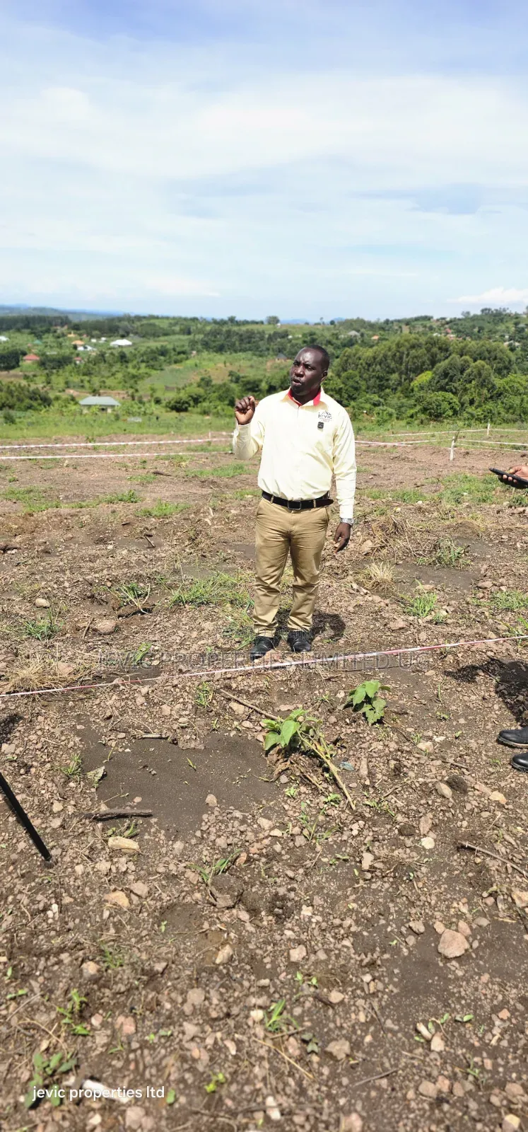 30 Plots Still Stand at Wakiso Namayumba Town View Etate , Hoima Road