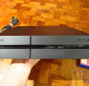 Sony Playstation 4 Standard Gaming Console. Console Only. Not Chipped
