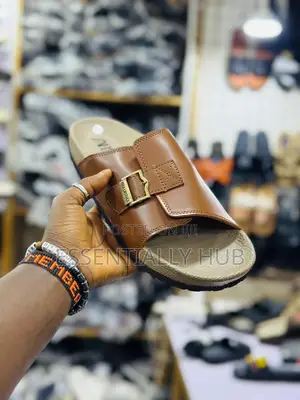 Men’S Sandals in Brown
