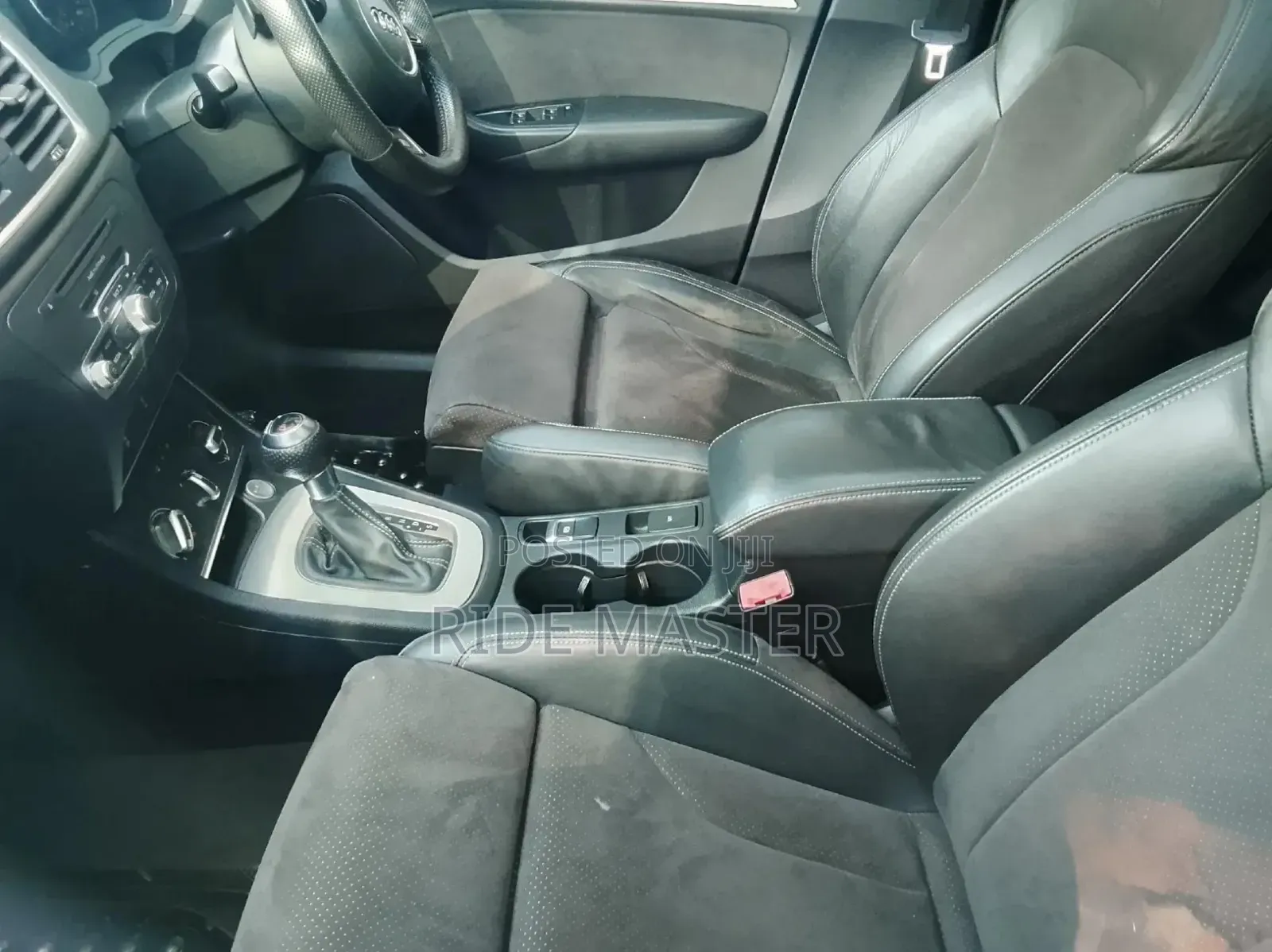 Audi Q3 2.0 TDI 140hp 2014 Black