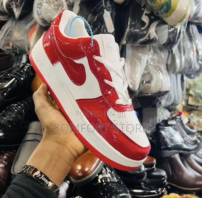 For Original Classic Nike Sneakers in Red and White