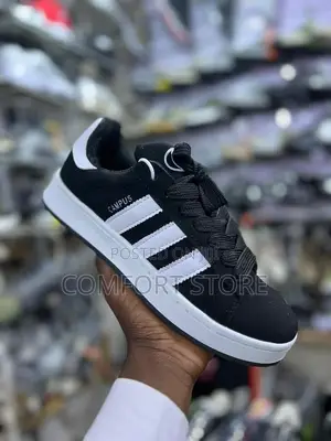 Unisex Classic Sneakers