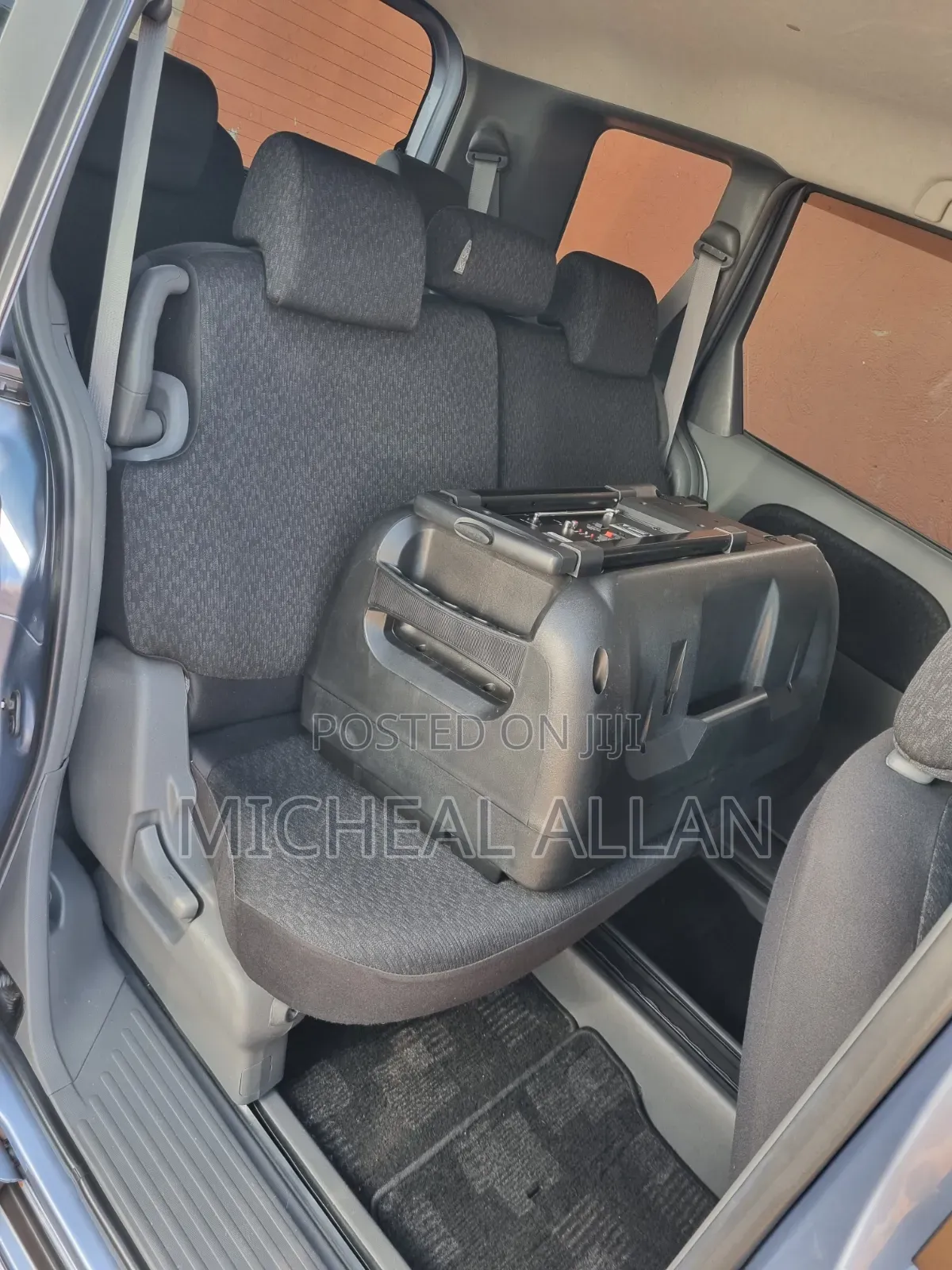 Toyota Sienna 2011 Blue