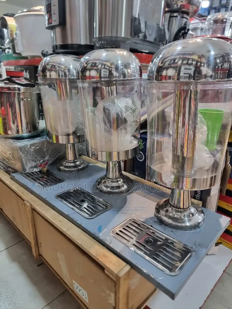 Triple Manual Dispenser