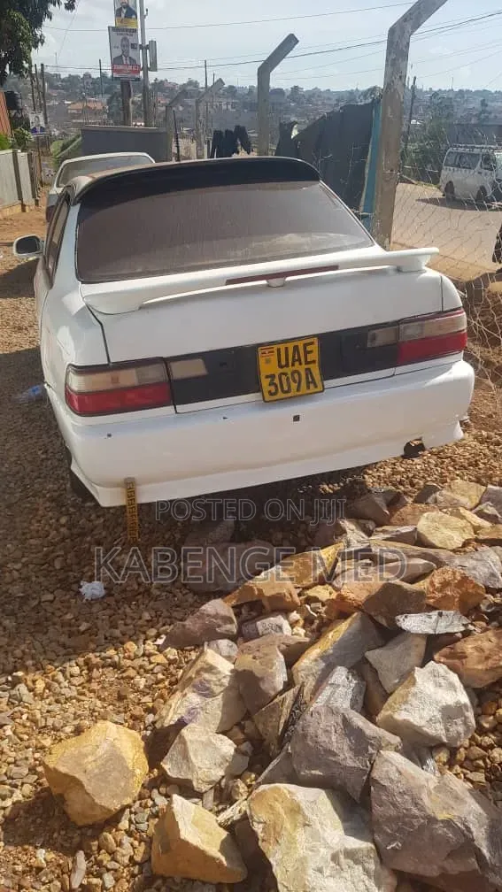 Toyota Corolla 2003 White