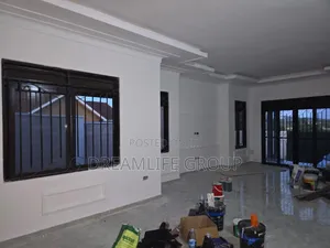 Furnished 5bdrm Mansion in Kira for sale