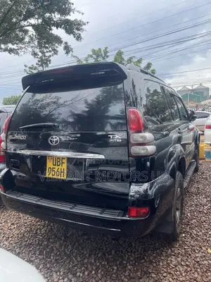Toyota Land Cruiser Prado 2008 Black
