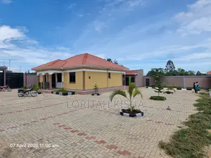 4bdrm House in Ewuata, Arua for rent