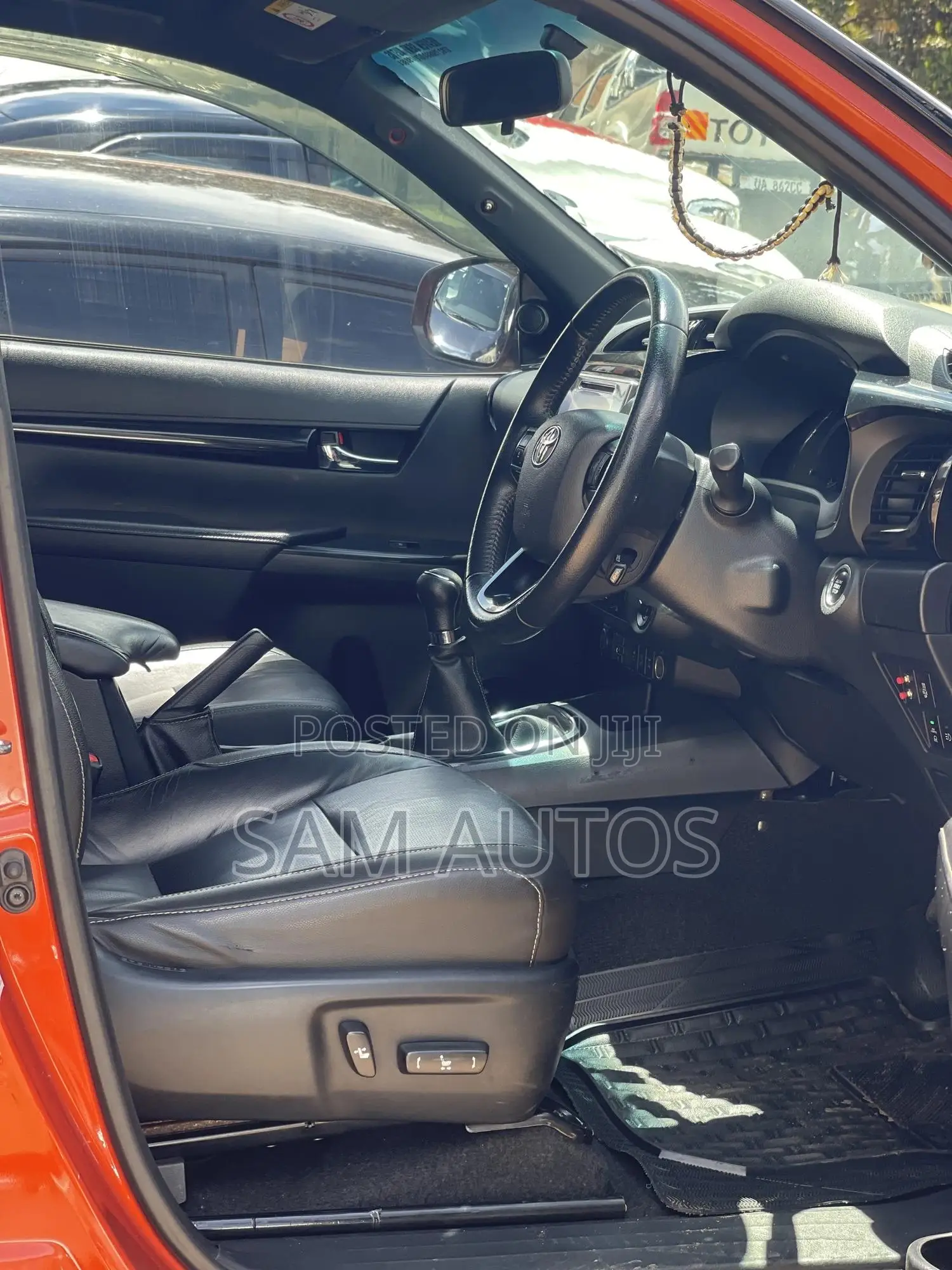 Toyota Hilux 2018 Orange