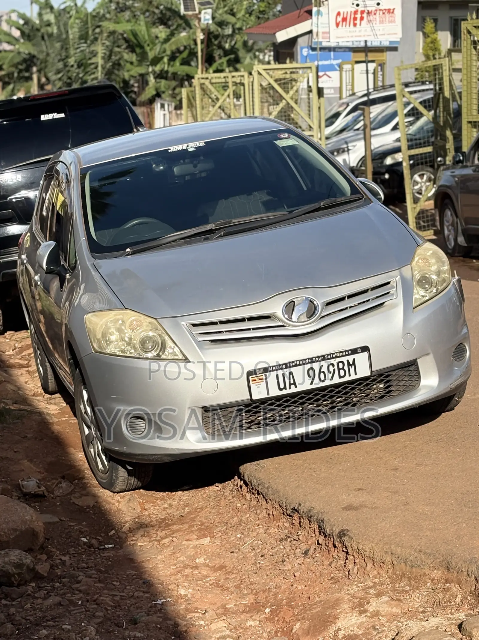 Toyota Auris 2014 Silver