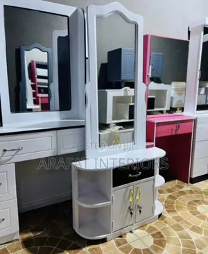 Luxury White Vanity Dressing Table Console Mirror Set