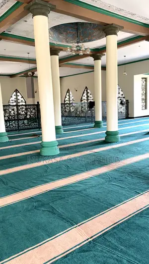 Premium Masjid Cross Carpet – Durable Mosque Prayer Carpet