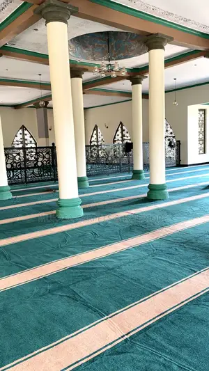Premium Masjid Cross Carpet – Durable Mosque Prayer Carpet