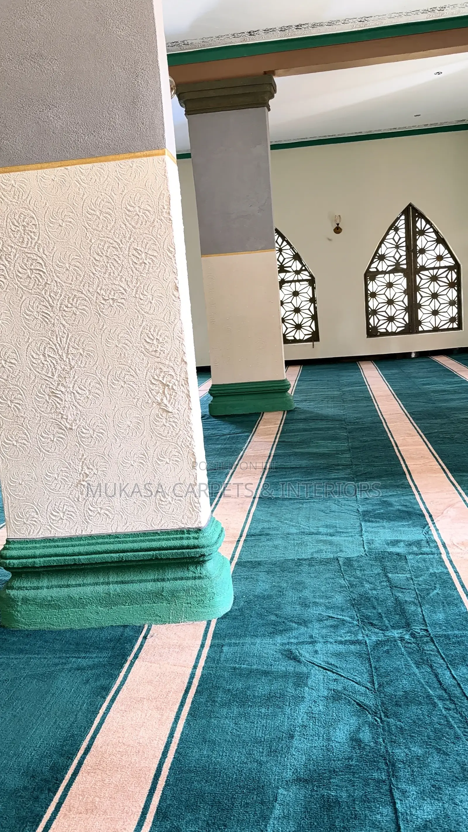 Elegant Mosque Cross Carpet – Soft Comfortable Prayer Rugs