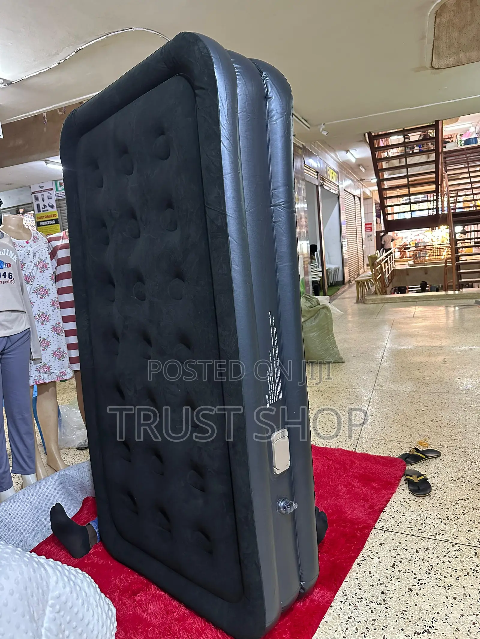 Black Inflatable Mattress