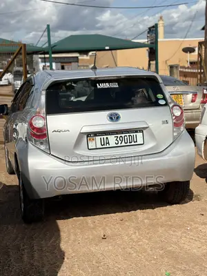 Toyota Aqua S 2014 Silver