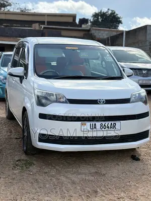 Toyota Spade 1.5 2014 White
