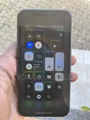 Apple iPhone 11 64 GB Blue