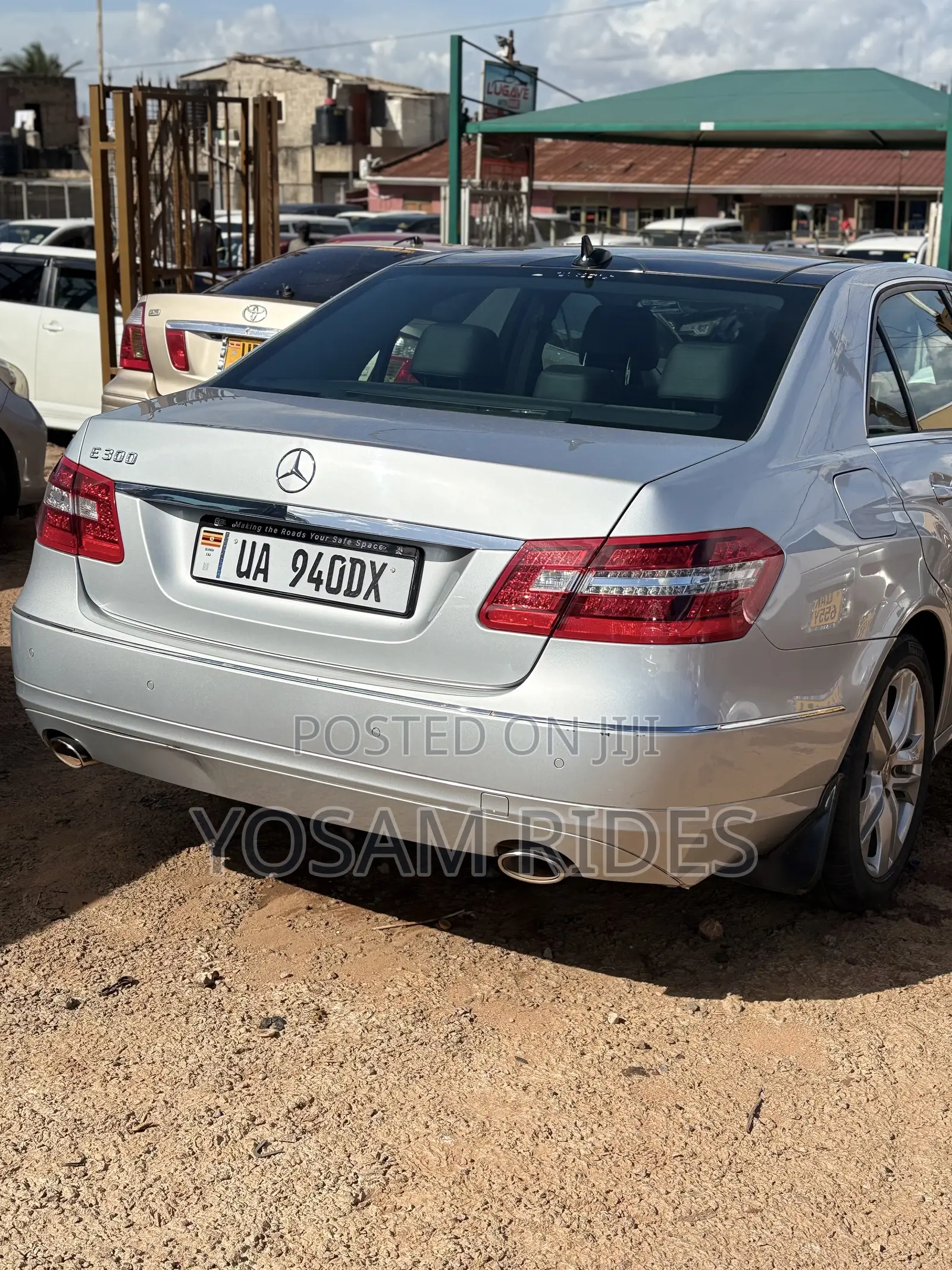 Mercedes-Benz E300 2010 Silver