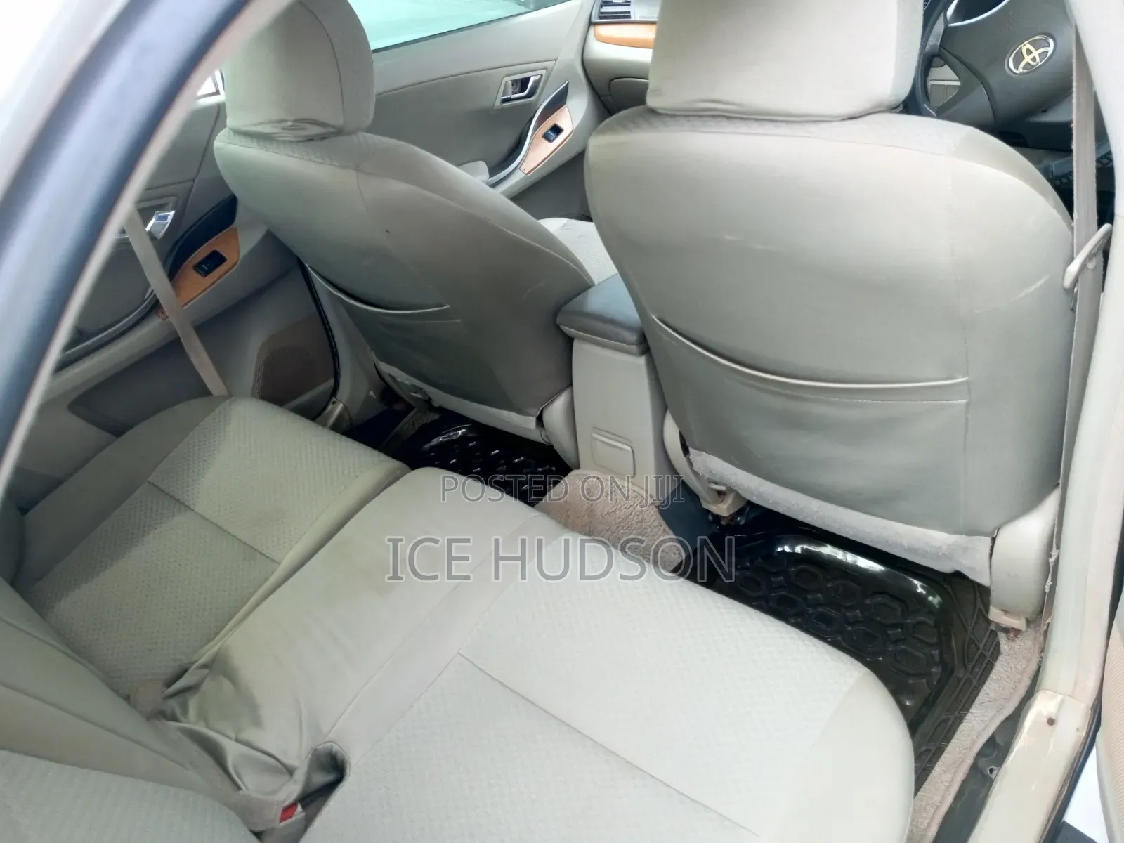 Toyota Premio 2008 White