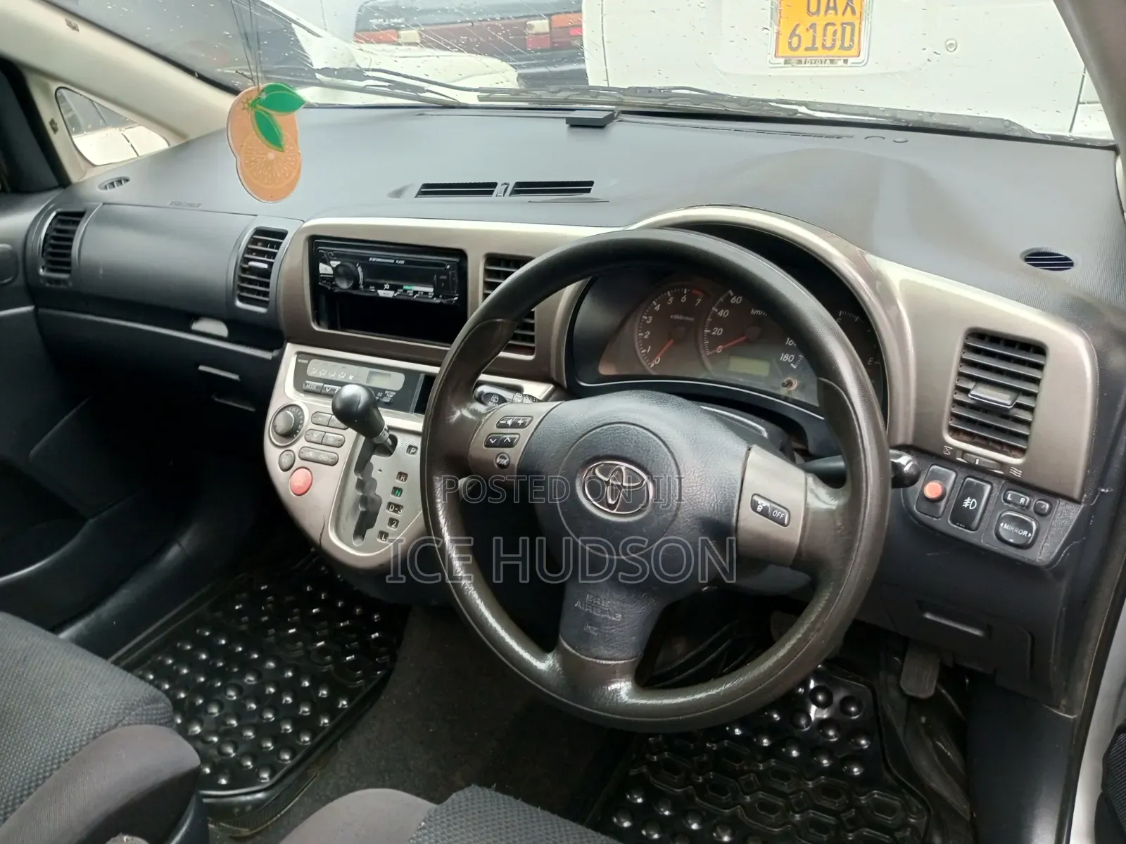 Toyota Wish 2004