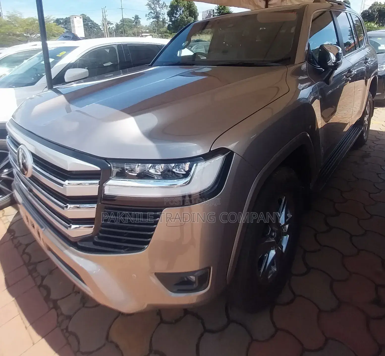 Toyota Land Cruiser 2023 Gold