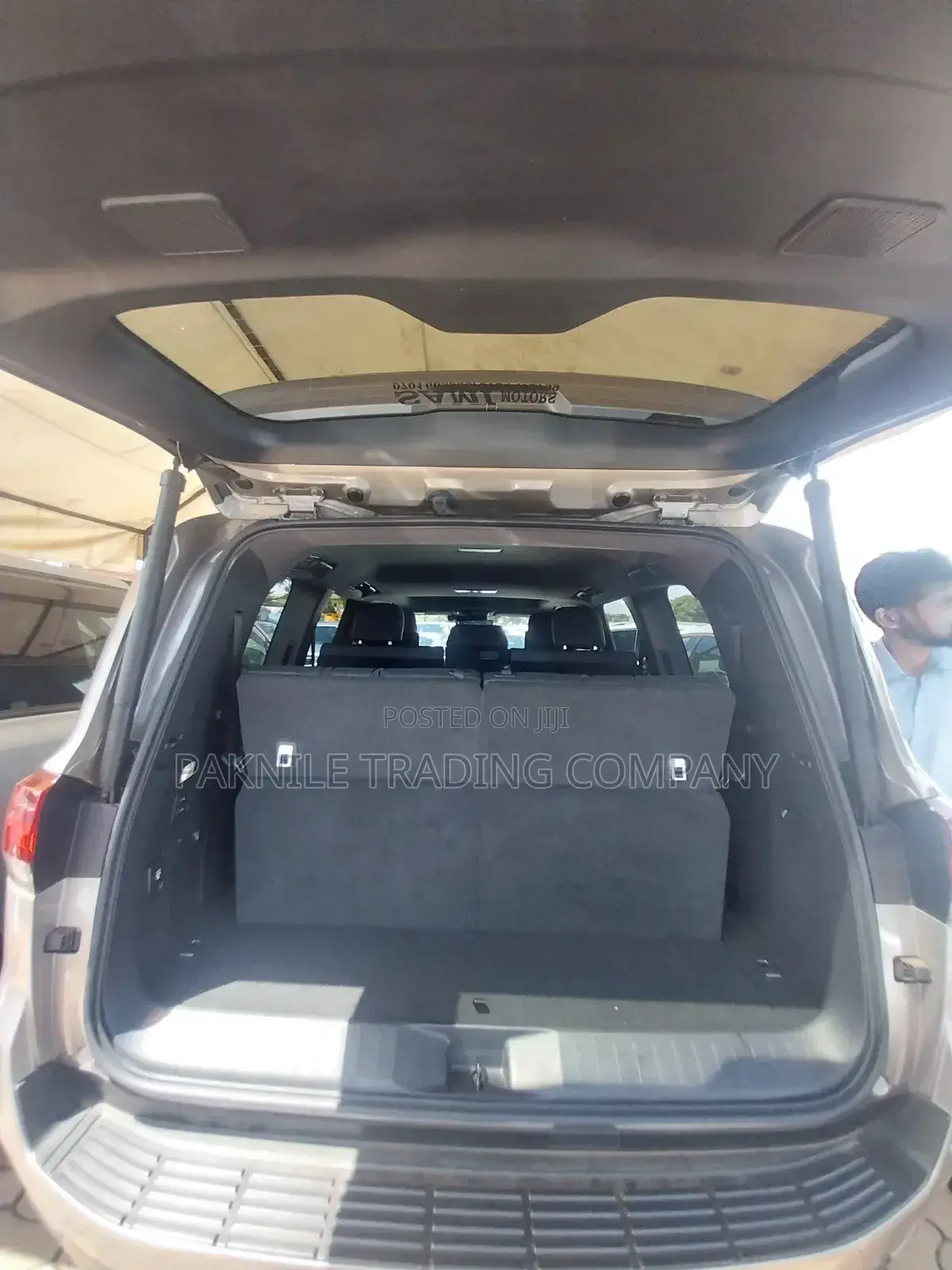 Toyota Land Cruiser 2023 Gold