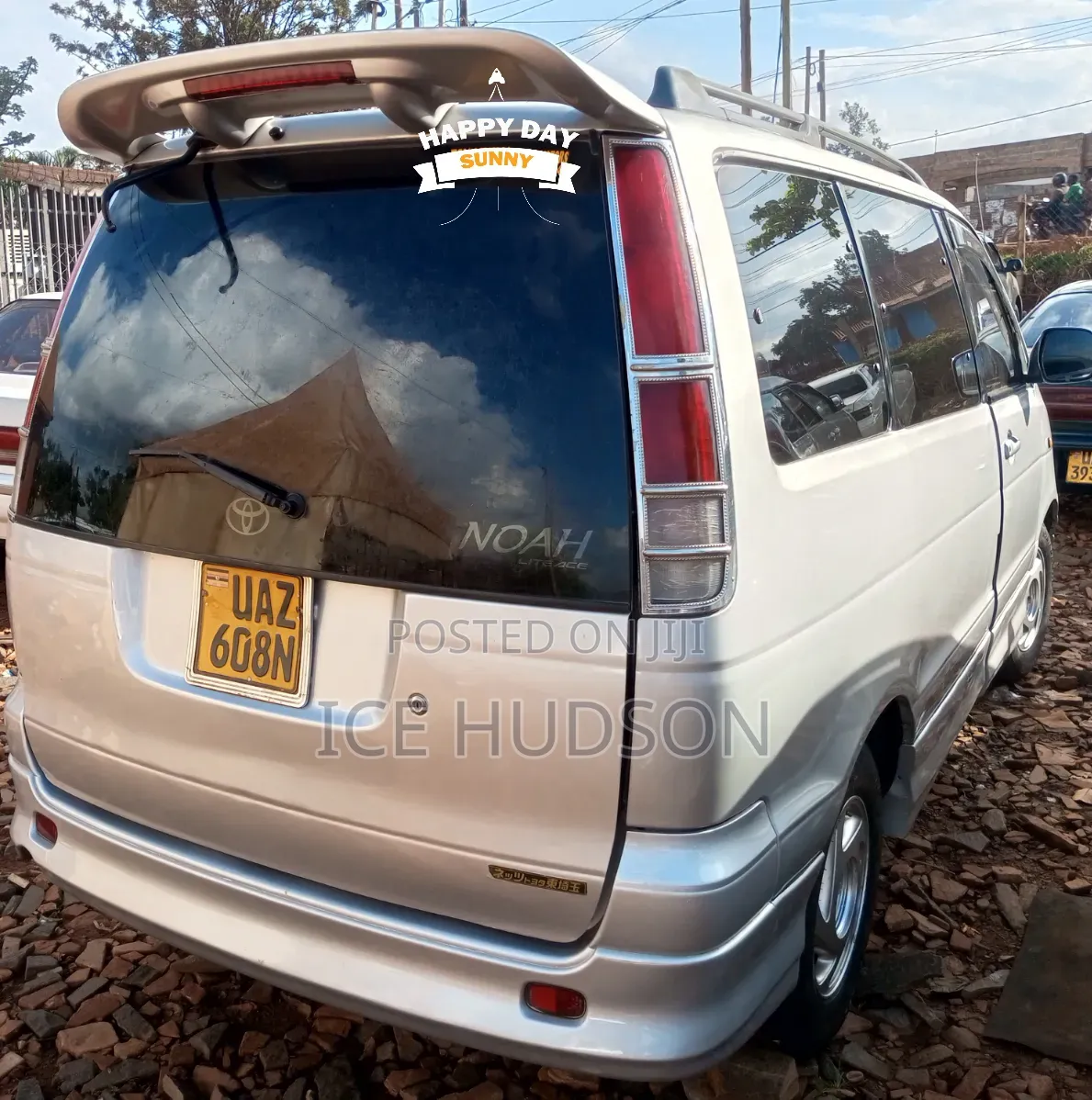 Toyota LiteAce Noah 2001