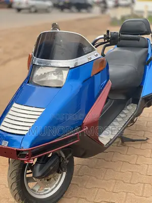Honda 2006 Blue