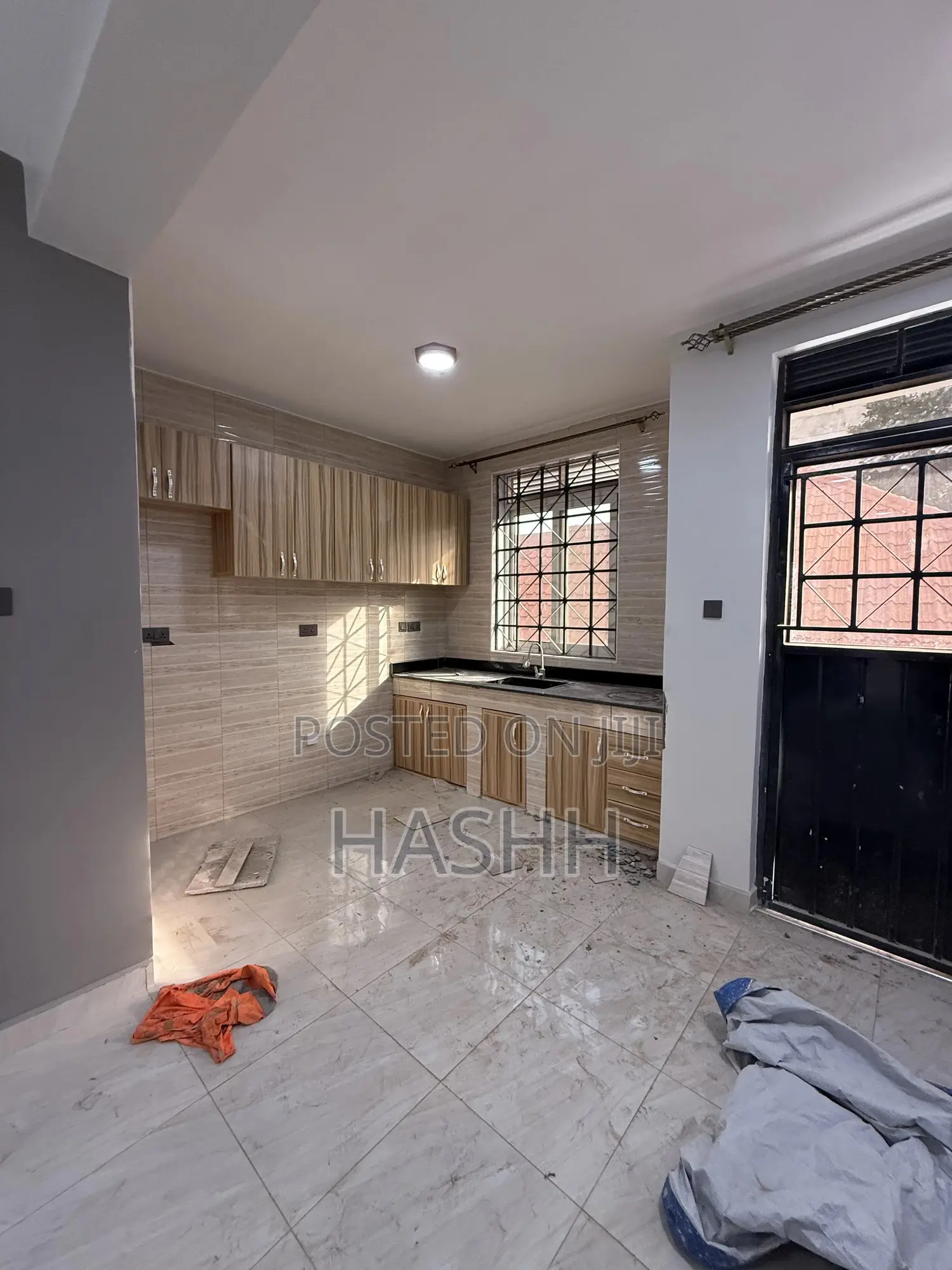 2bdrm Apartment in Yyyy, Central Division for rent