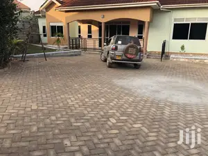 Kira ,Spacious Mansion on Sell