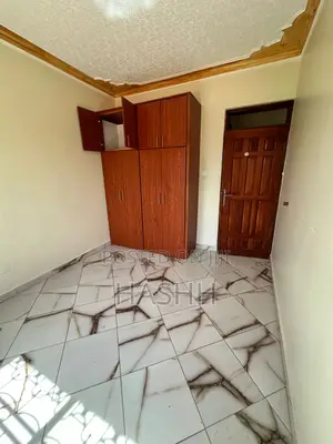 3bdrm Apartment in Muyunyo, Central Division for rent