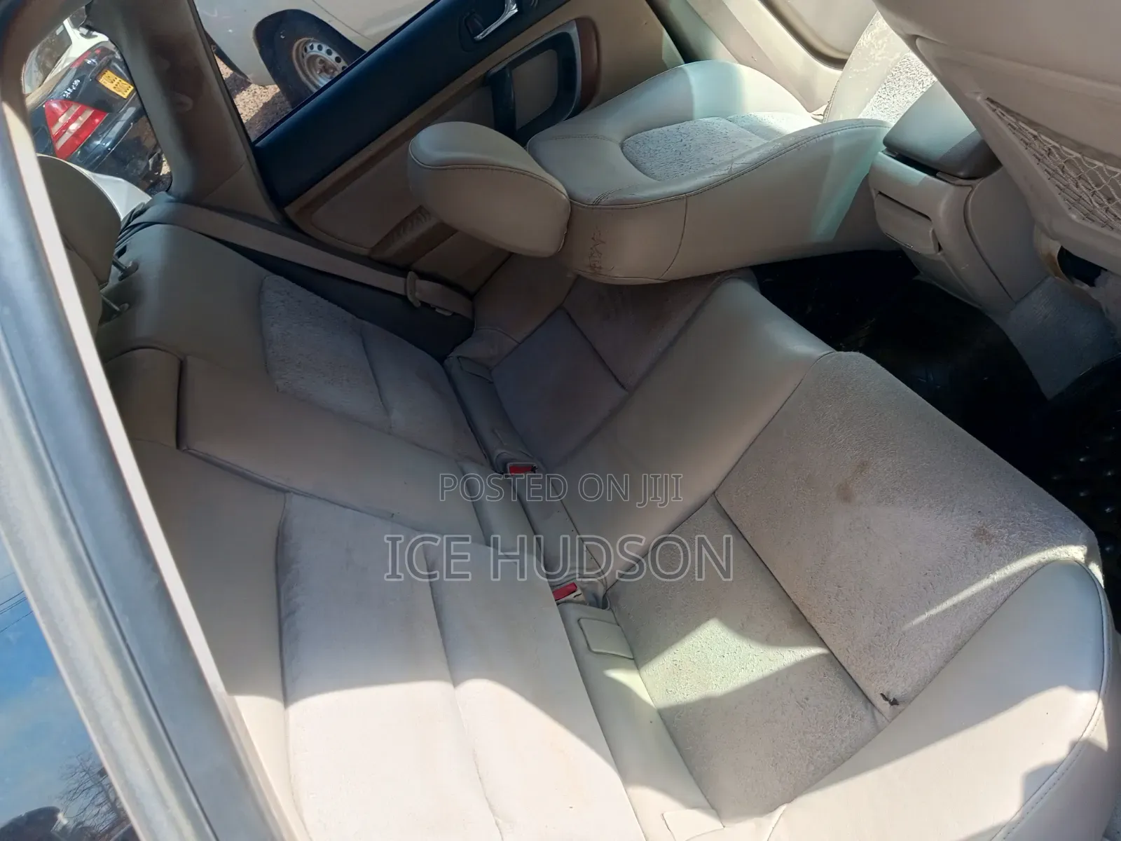 Subaru Outback 2004