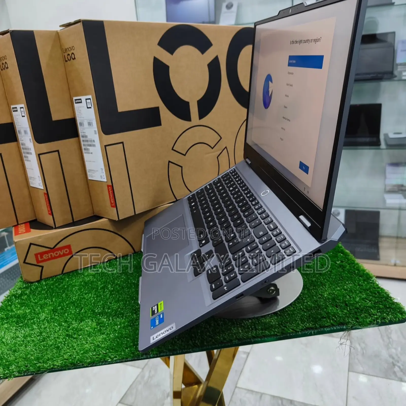 New Laptop Lenovo LOQ 15ARP9 16GB Intel Core i7 SSD 512GB