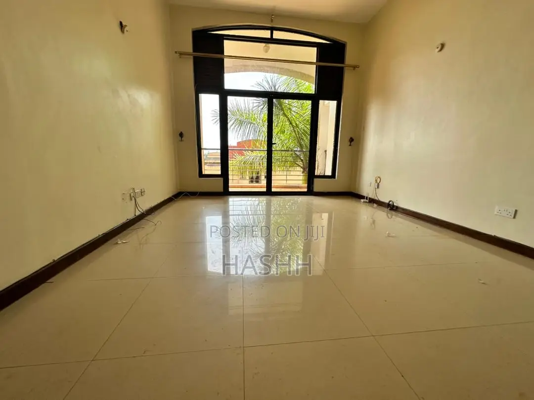 3bdrm Apartment in Hhhh, Central Division for rent