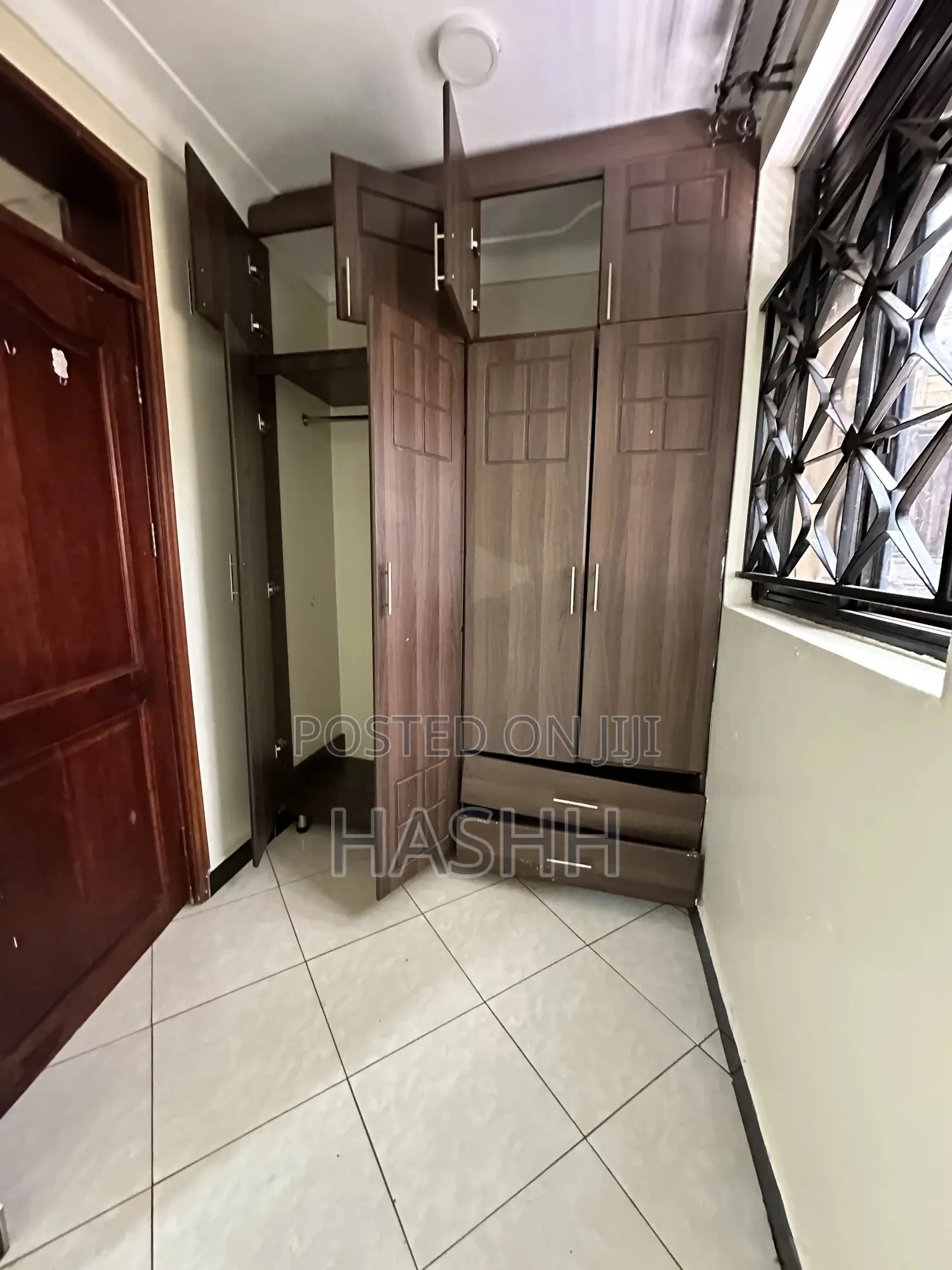 3bdrm Apartment in Lubowa, Central Division for rent