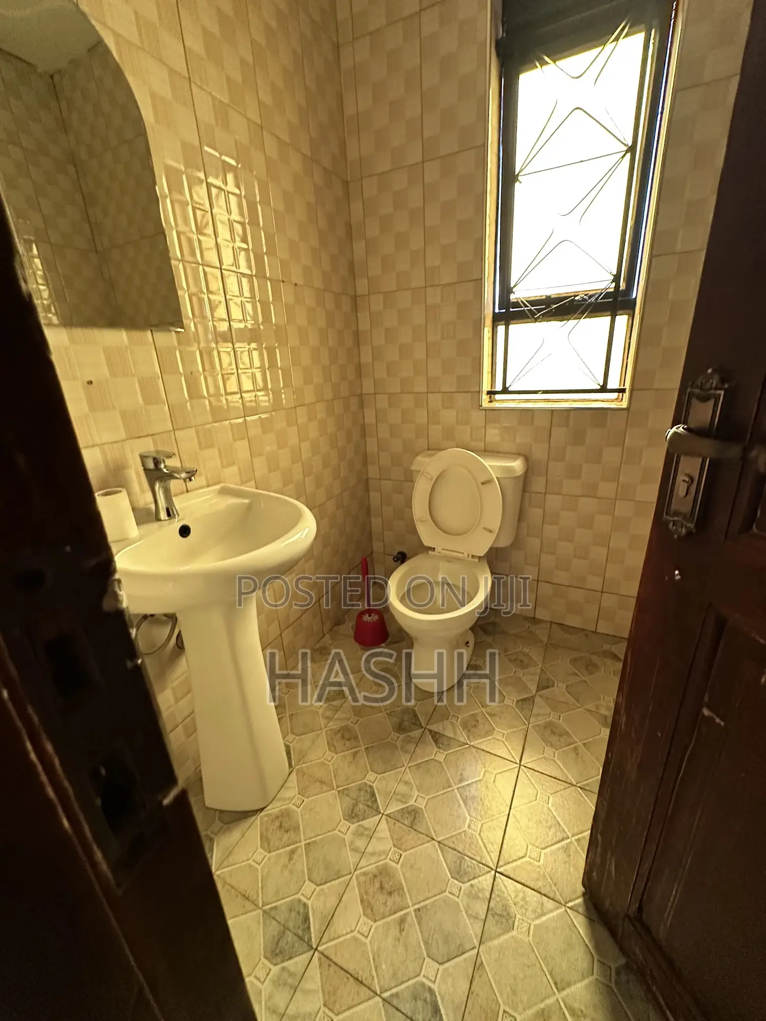 3bdrm Apartment in Lubowa, Central Division for rent