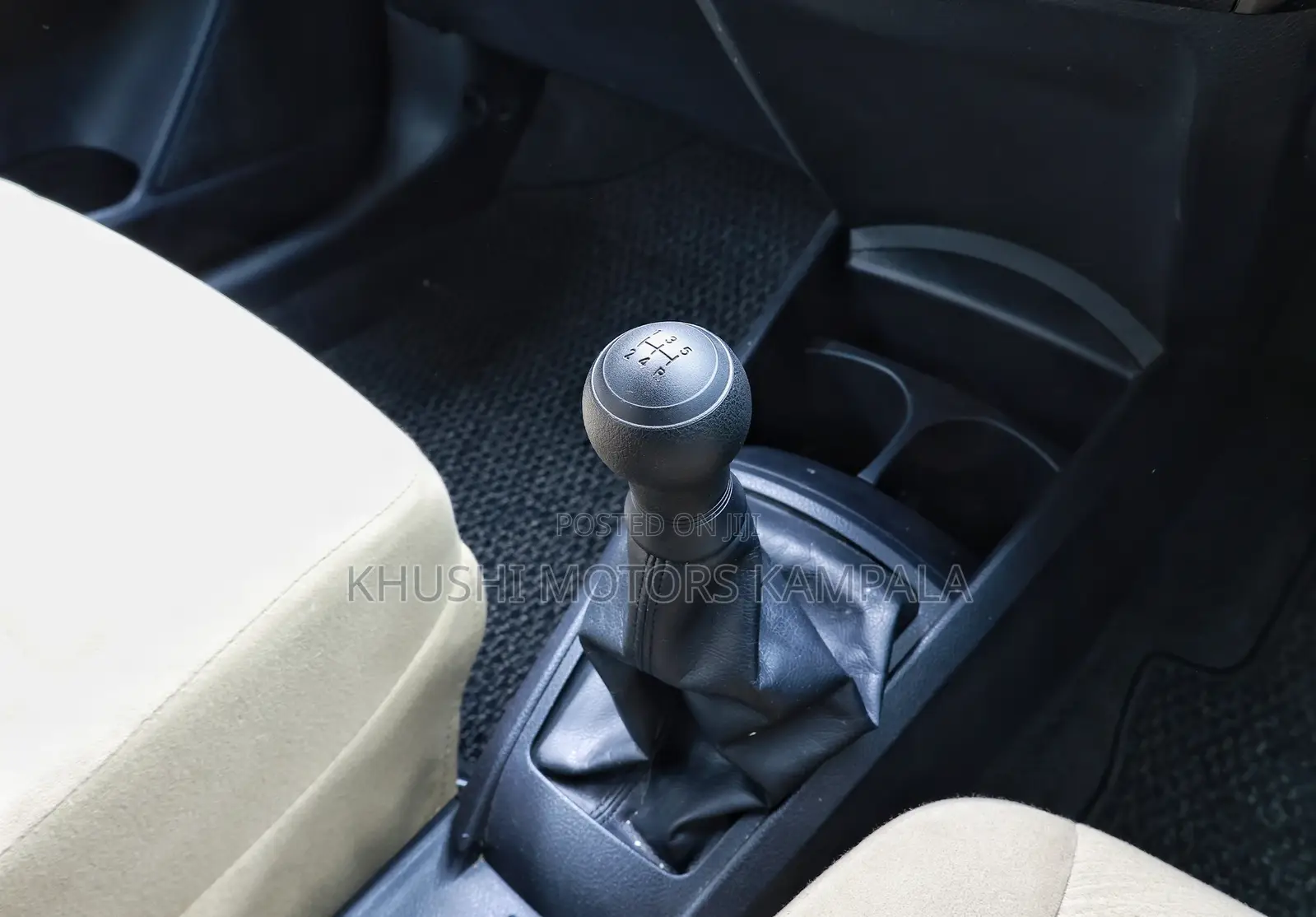Toyota Axio 1.5 X 2WD 2013 White