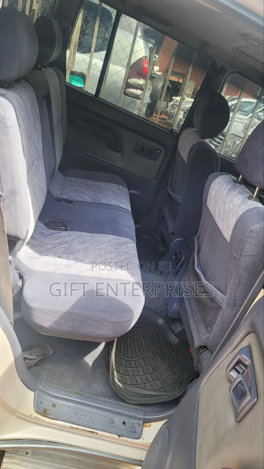 Toyota Land Cruiser Prado 2001 Pearl