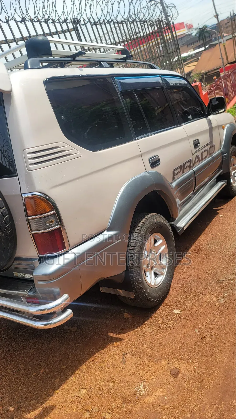 Toyota Land Cruiser Prado 2001 Pearl