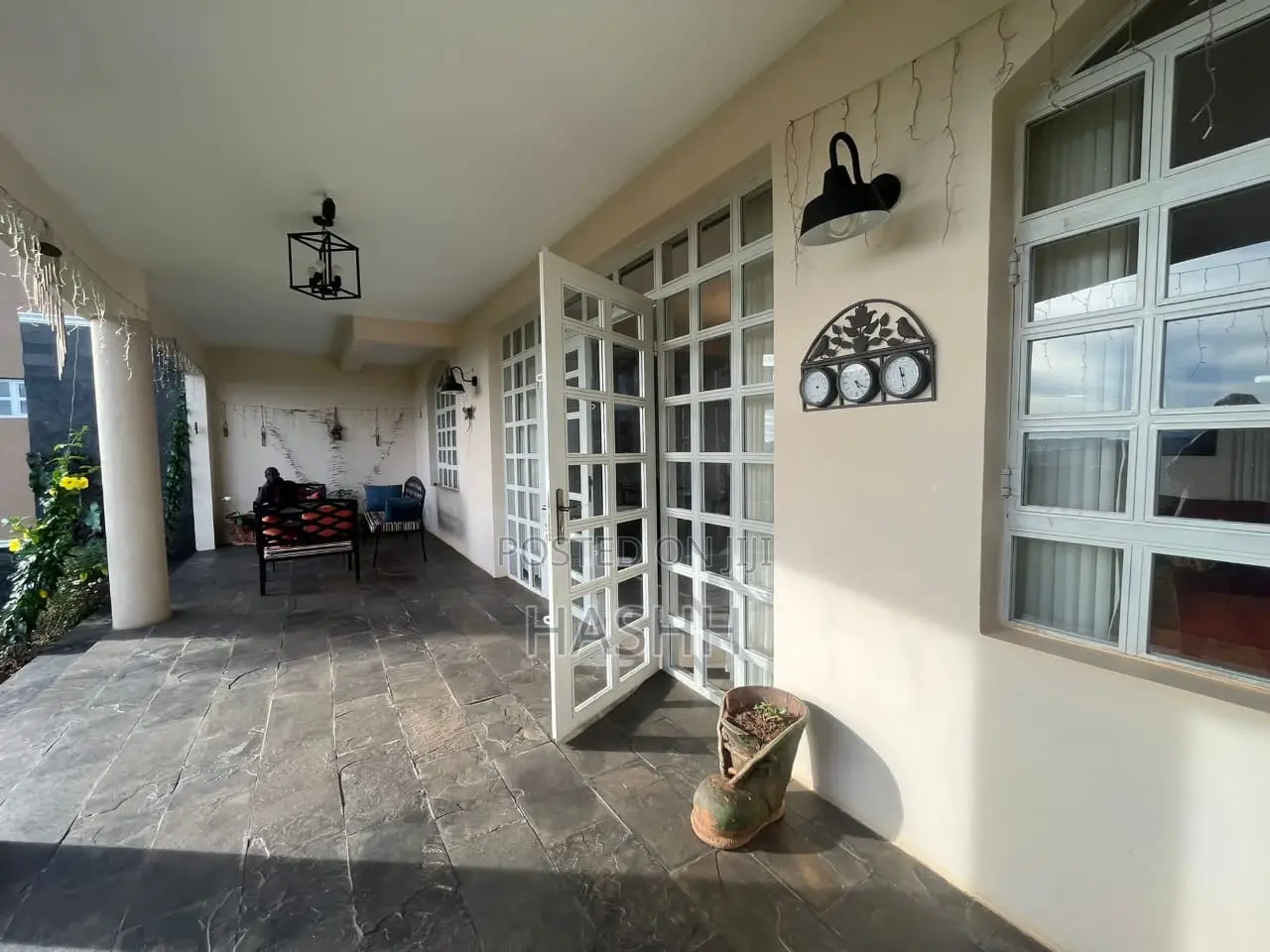 3bdrm Mansion in Buziga, Central Division for rent