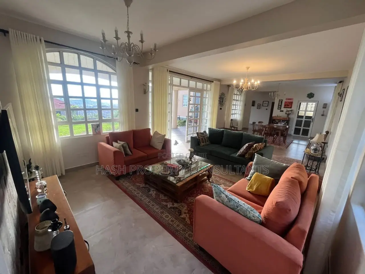 3bdrm Mansion in Buziga, Central Division for rent