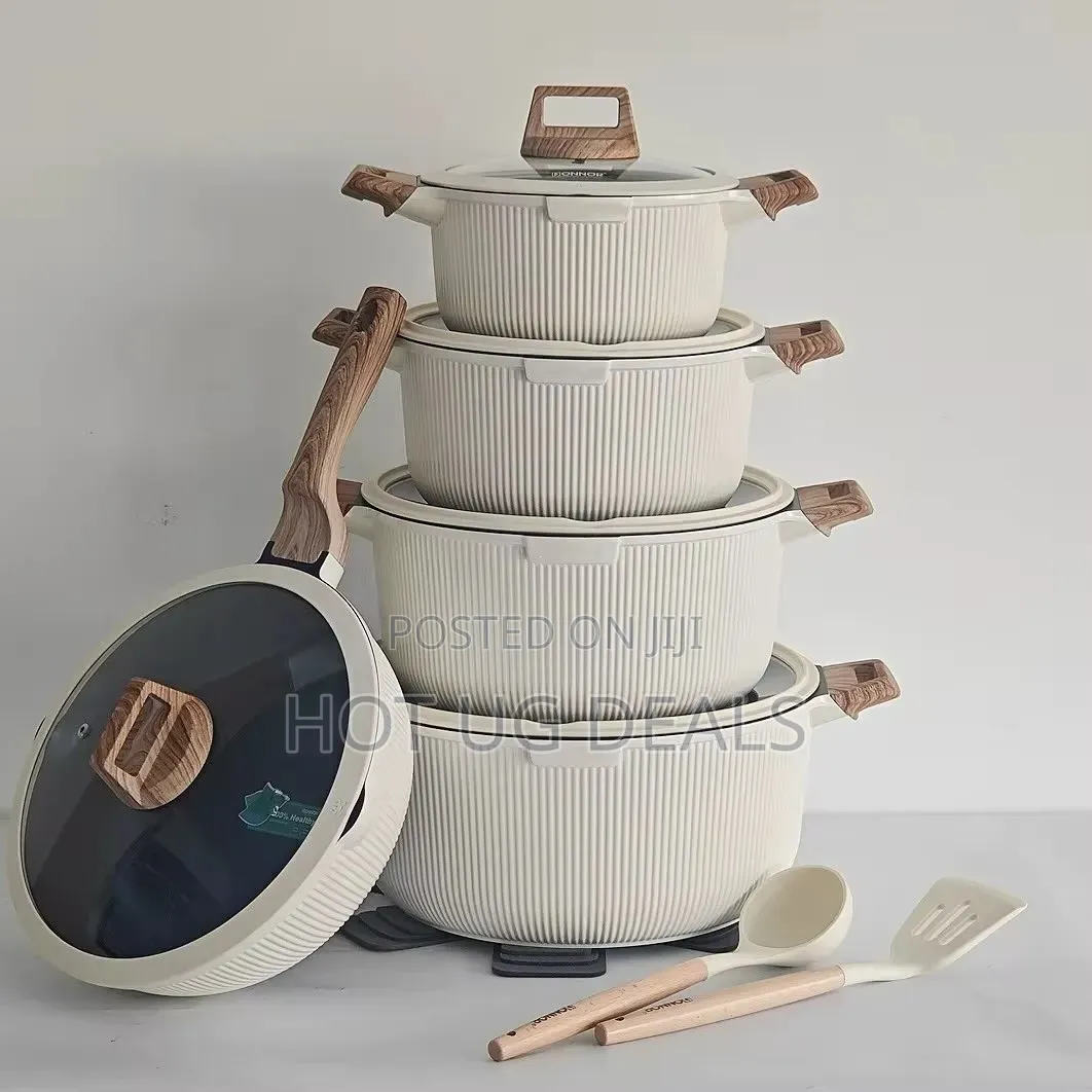 Elegant Non-stick Cookware Set With Wood-effect Accents (10 Pieces)
