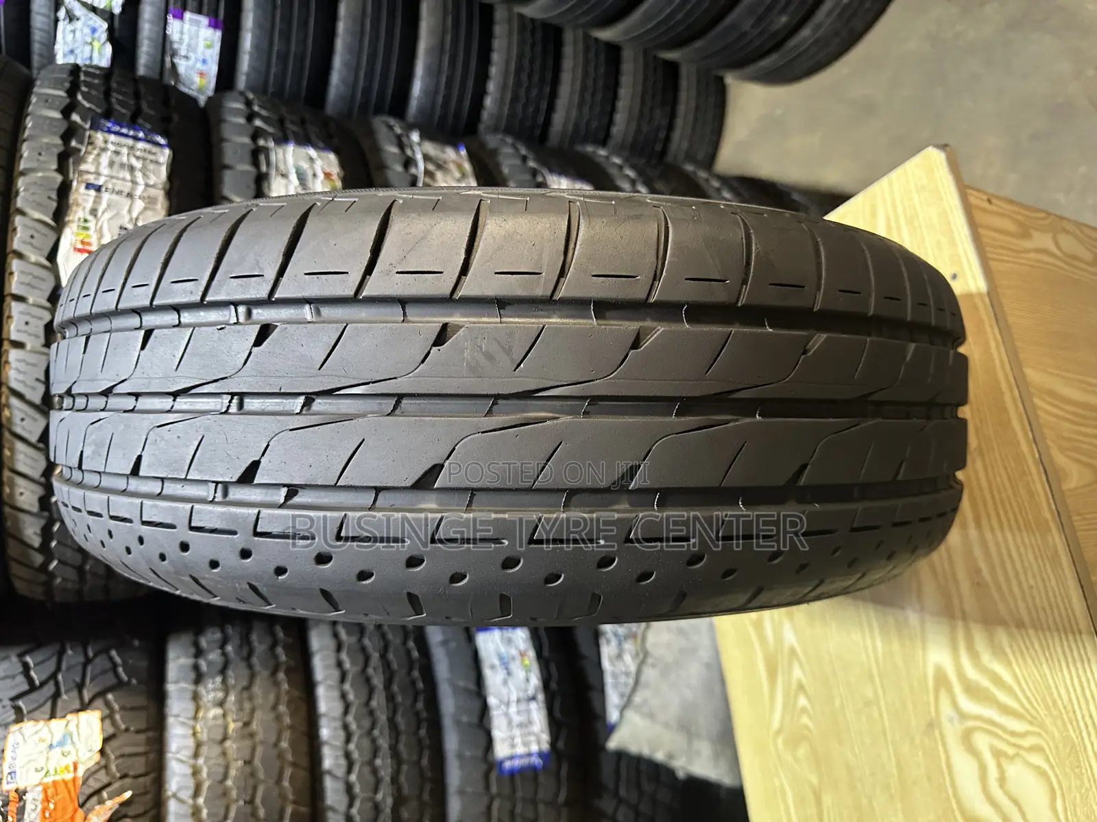 205/60r16 Bridgestone Japan Used Tires Still in the Good Condition