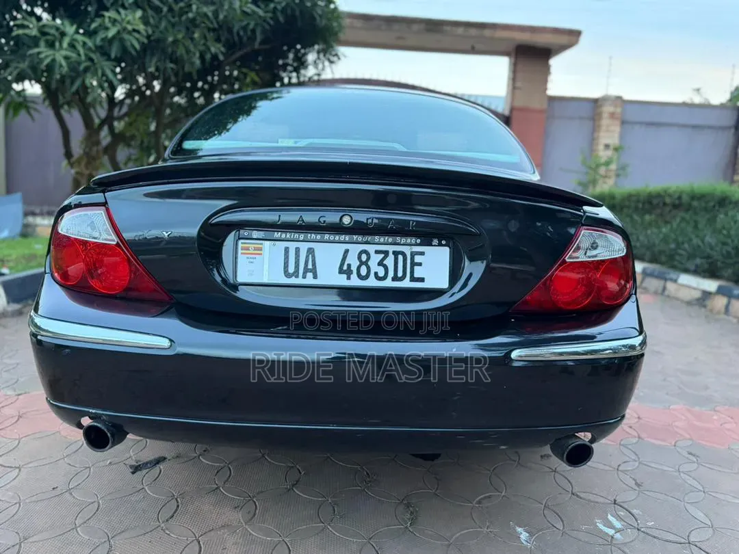Jaguar S-Type 3.0 V6 2008 Black